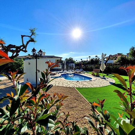 New Holiday House "Casa Mialina" With Private Pool, 300M To Beach Кембрилс Екстериор снимка